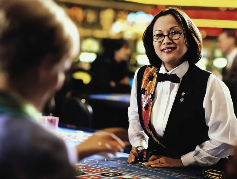 Dealer casino cần sở hữu nhiều kỹ năng quan trọng